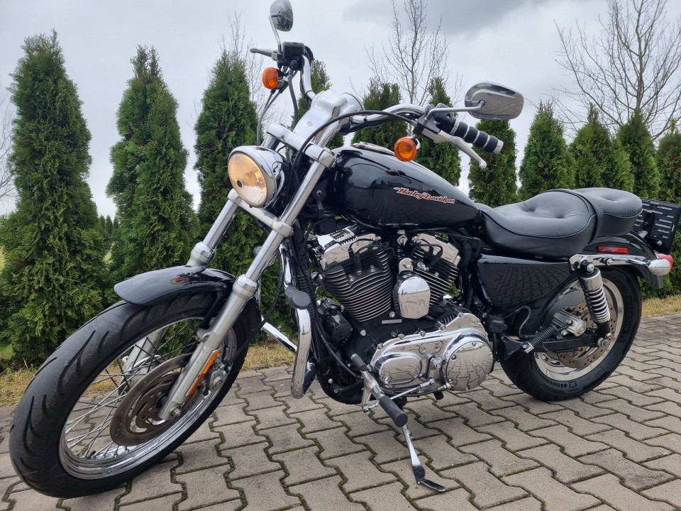 více - Harley- Davidson XL 1200 C Sportster Custom se slevou